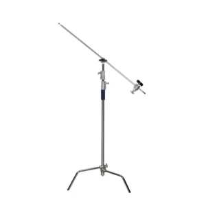 Nanlite C-Stand LS-C-330 en posición desplegada, mostrando su base tipo tortuga, brazo de extensión y cabeza de agarre.