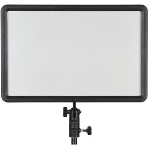 Panel LED Godox LEDP260C montado en soporte